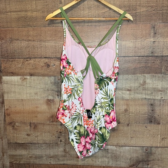 Hurley Tropical Floral One Piece Swimsuit Women’s size XL - Picture 4 of 9